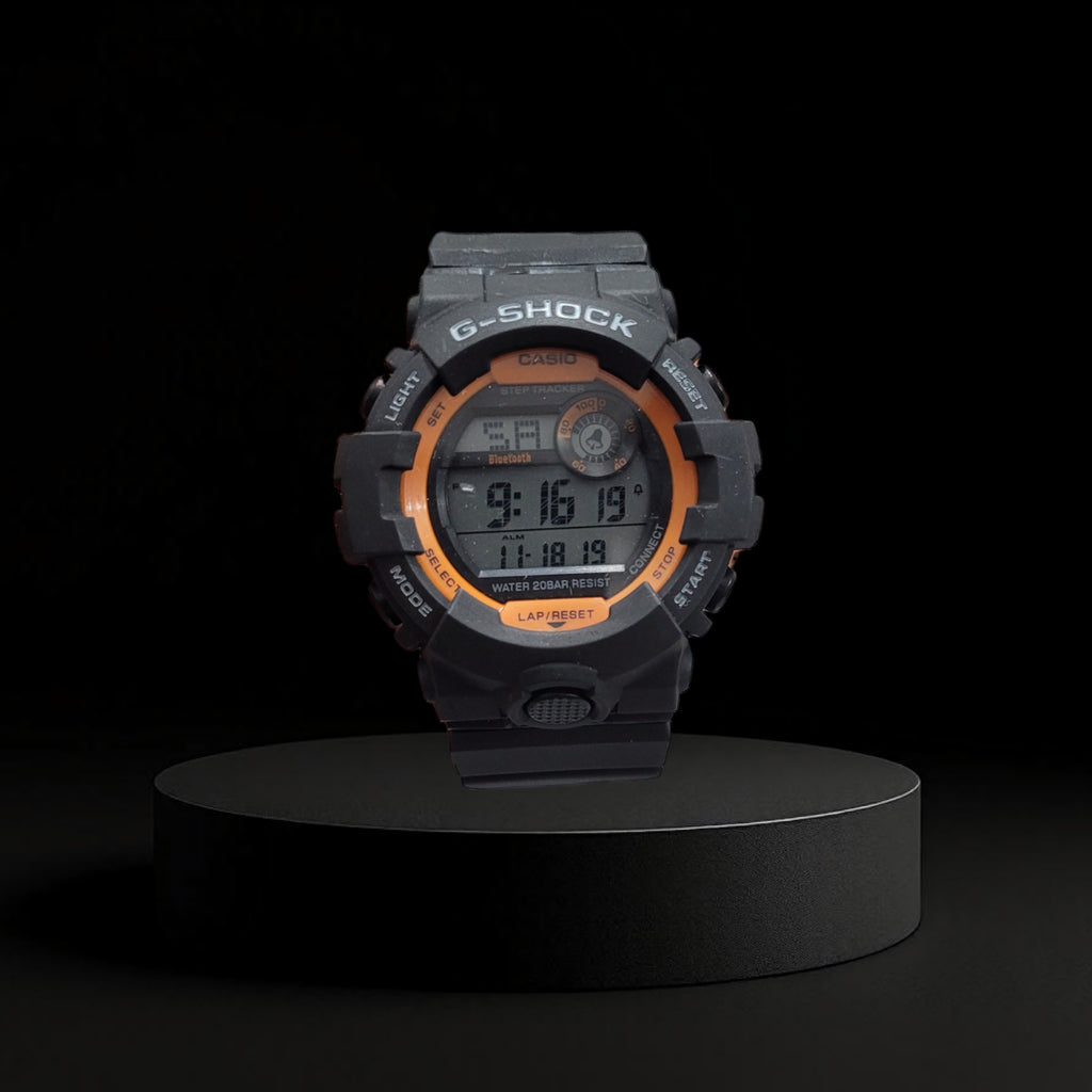 Reloj Casio G-Shock GBD-800 Deportivo Negro y Naranja - Estilo Urbano y Resistente