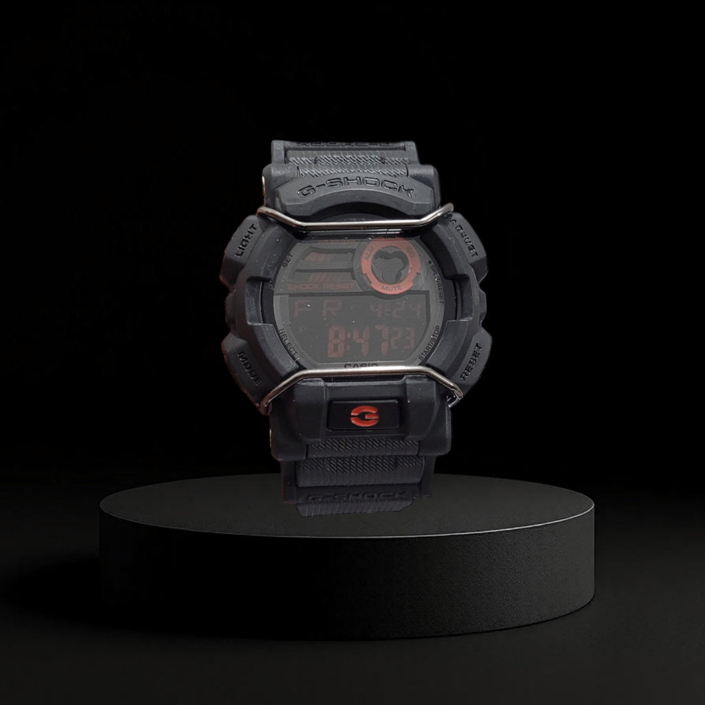 Reloj Casio G-Shock Deportivo Negro con Protector de Alambre - Estilo Táctico e Imponente
