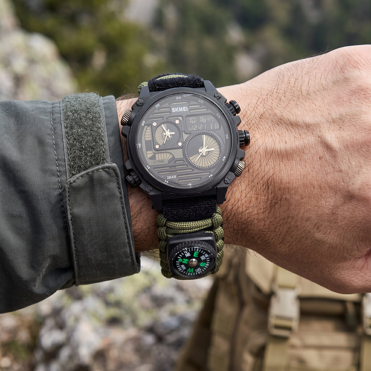 Reloj Táctico Militar SKMEI con Correa Paracord y Brújula - Verde Olivo y Negro