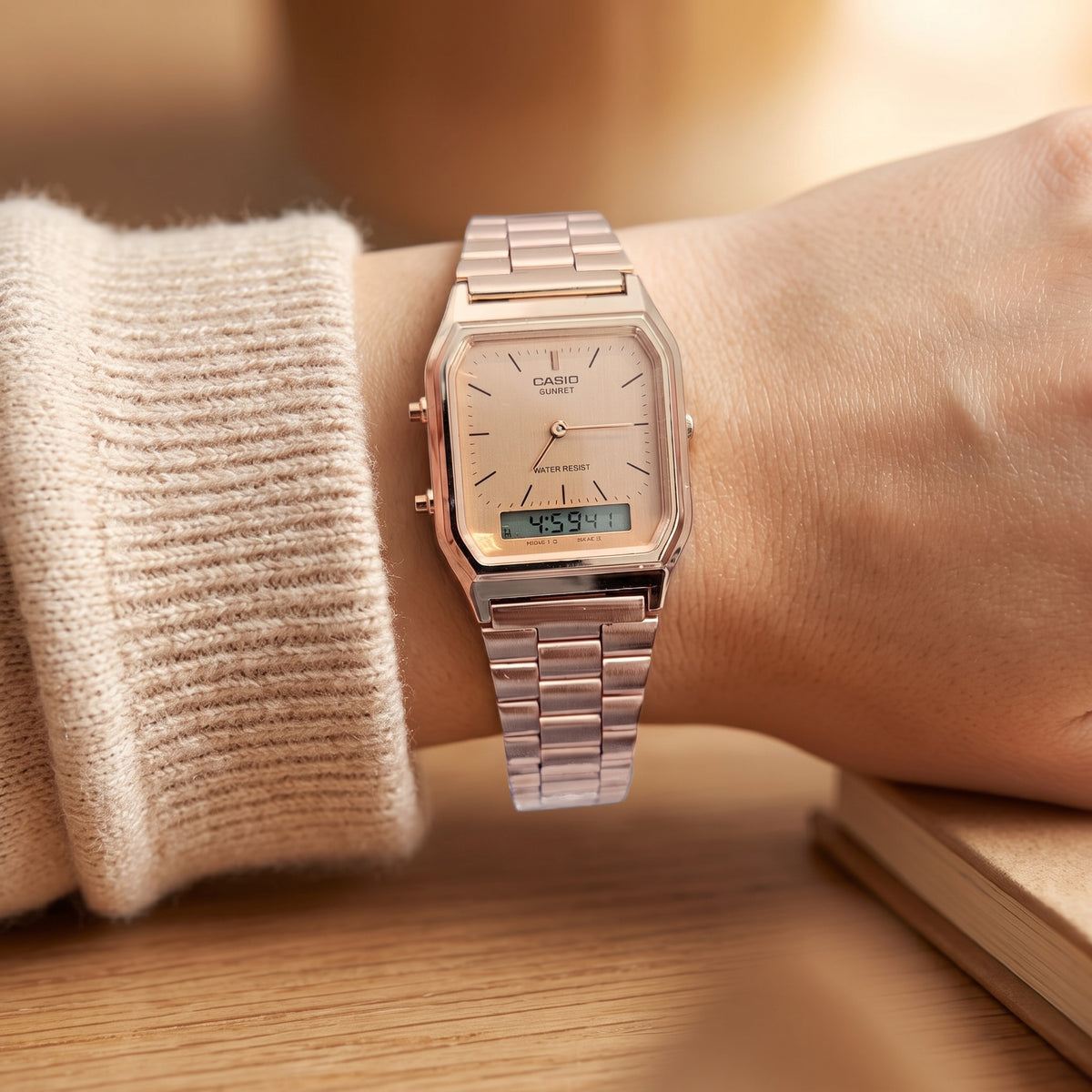 Reloj Casio Vintage AQ-230 Clásico - Completo en Oro Rosa
