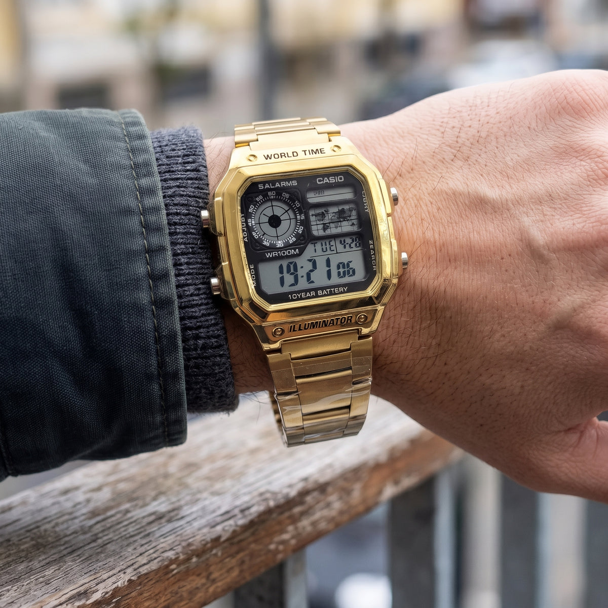 Reloj Casio AE-1200 "World Time" para Hombre - Acero Dorado Retro